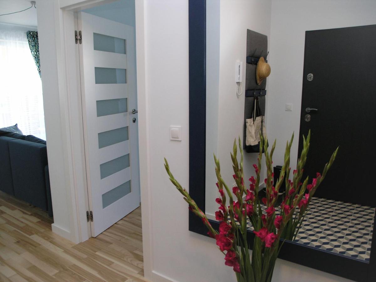 Apartament Metro Kowienska Varsó Kültér fotó