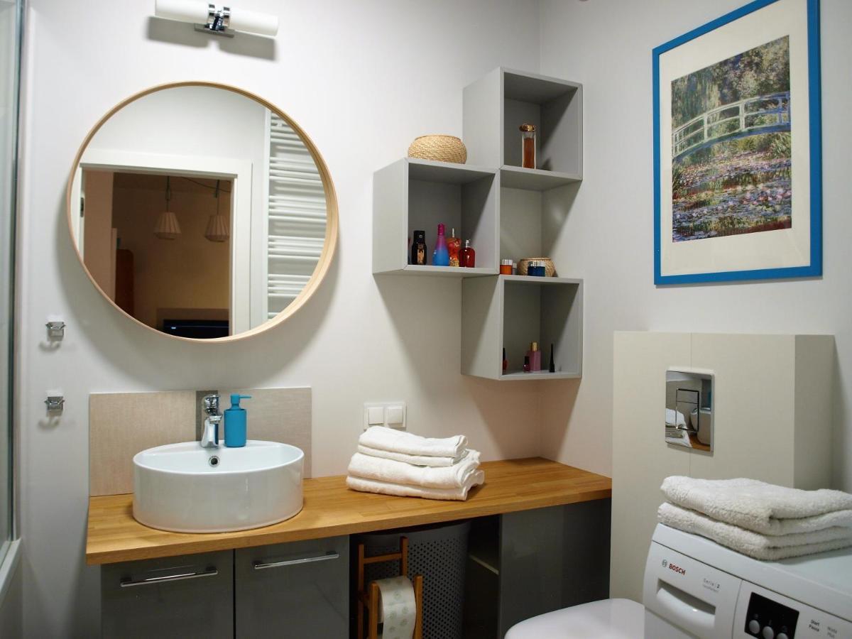 Apartament Metro Kowienska Varsó Kültér fotó